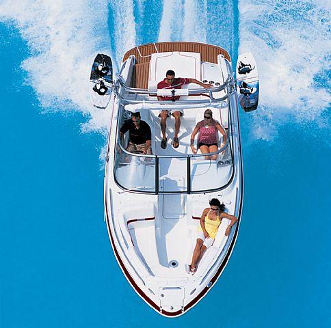 Formula 240 Bowrider