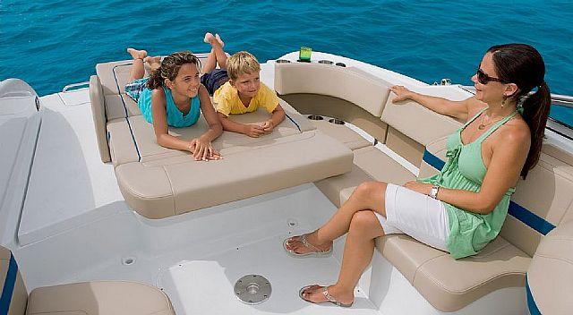 Formula 270 Bowrider
