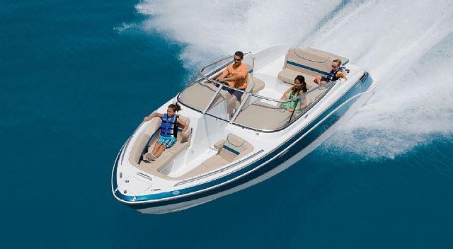 Formula 270 Bowrider