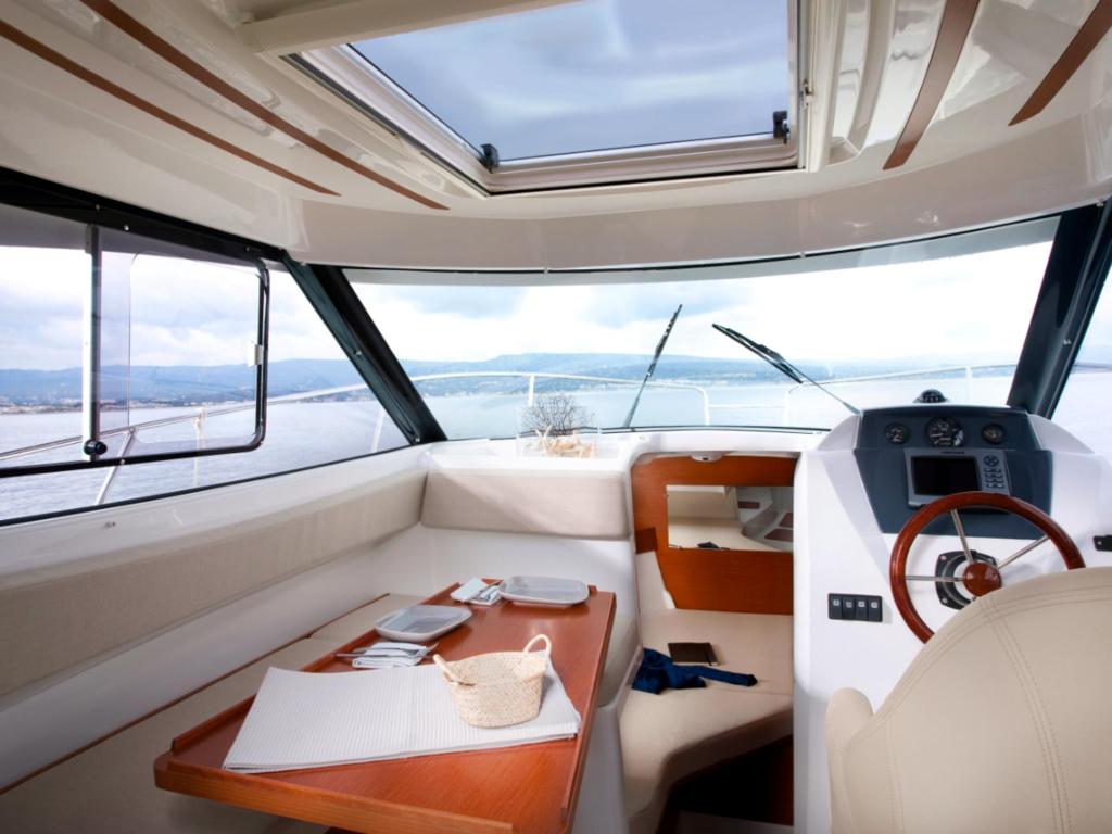 Beneteau Antares 7.80